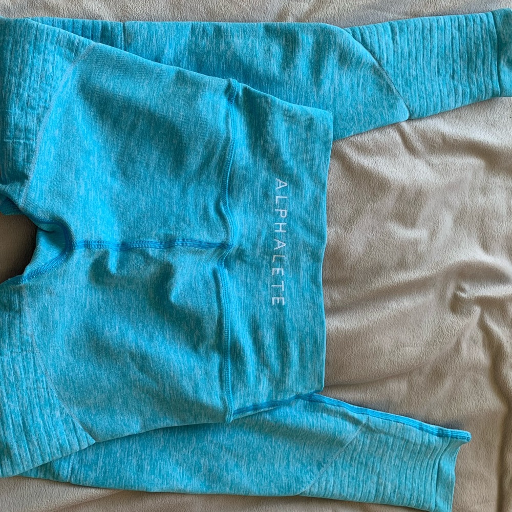 Alphalete R6’s Cayman Blue - Medium